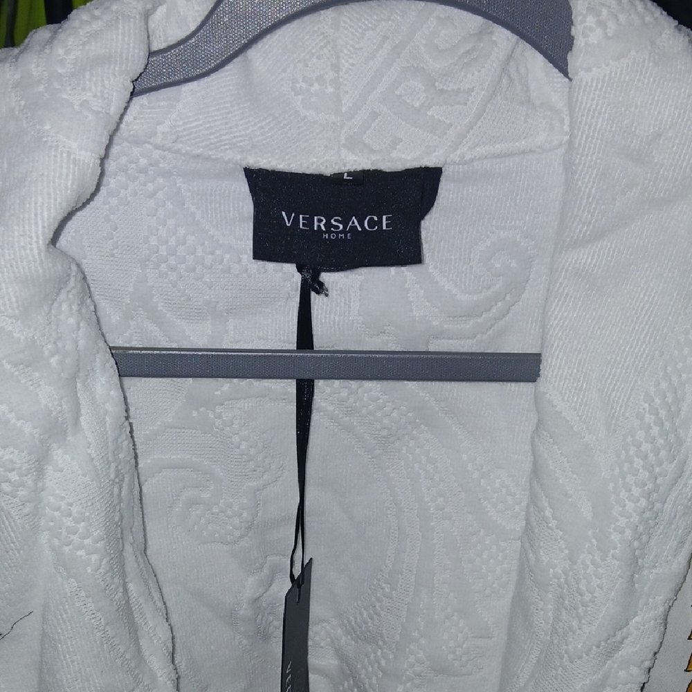 Versace White Textured Robe - Picture 2 of 6